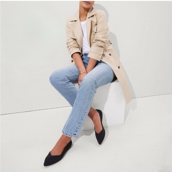 Rothy’s Black and Blue The Point II Ballet Pointy Flats Size 9. - Picture 2 of 7